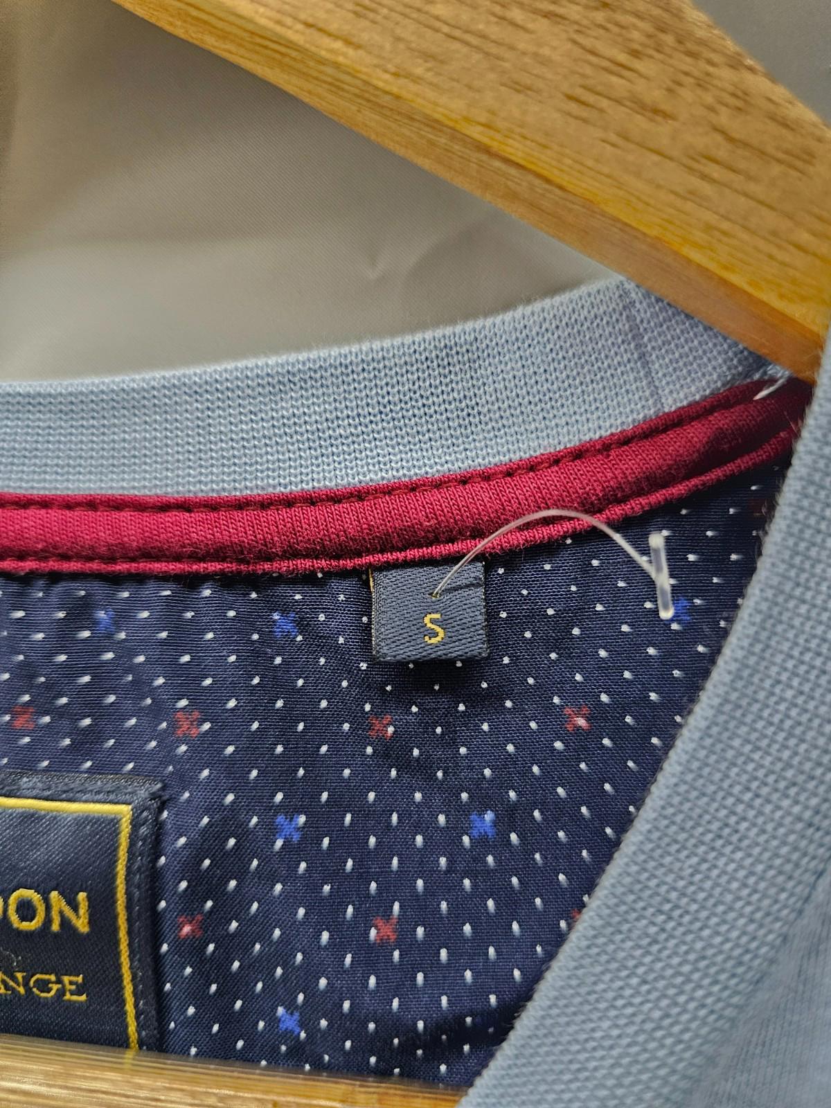 Guide London Premium Range Small Light Blue Polka Dot Accent Shirt Tee