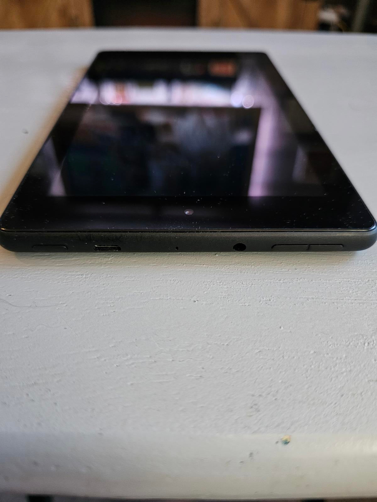 Amazon Fire 7 Tablet Black 7th Gen Won’t Power On for Parts or Repair