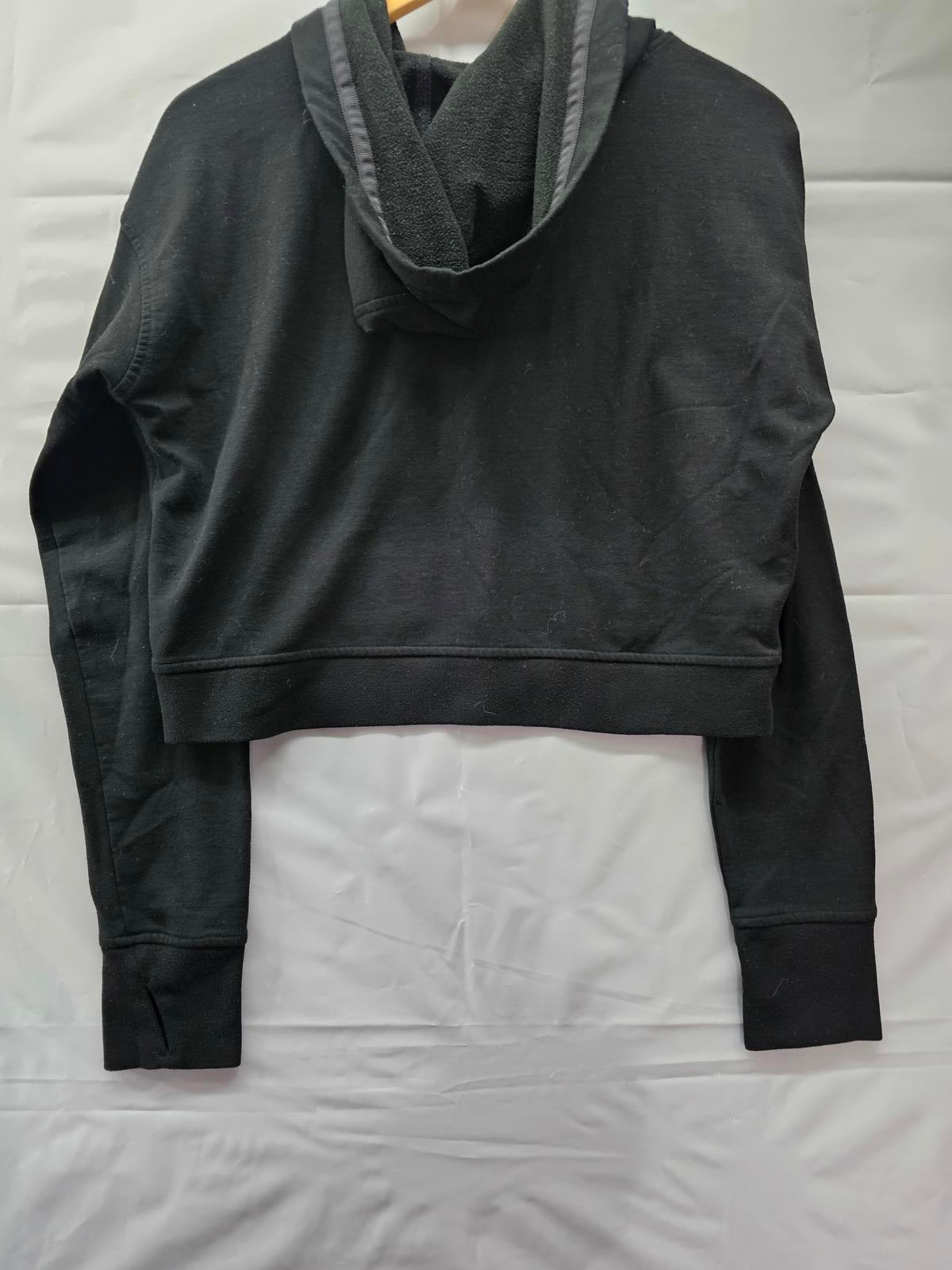 Victoria Sport Black Cropped Hoodie Women’s Medium