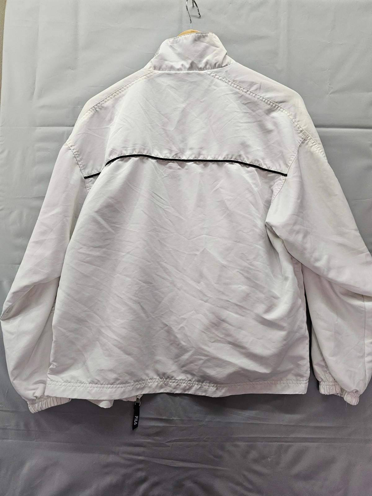 FILA Men’s White Windbreaker Jacket Size Medium Zip Pockets, Mesh Lining