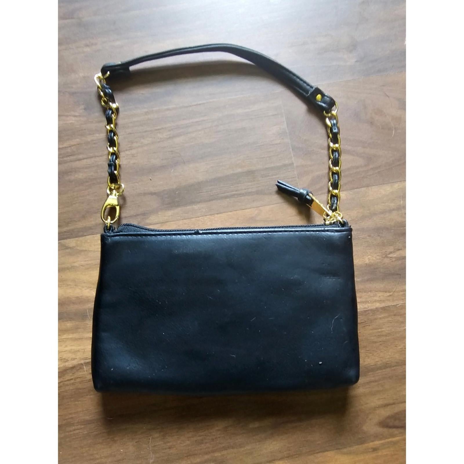 Chic Black Nicole by Nicole Miller Shoulder Bag with Gold Chain Strap