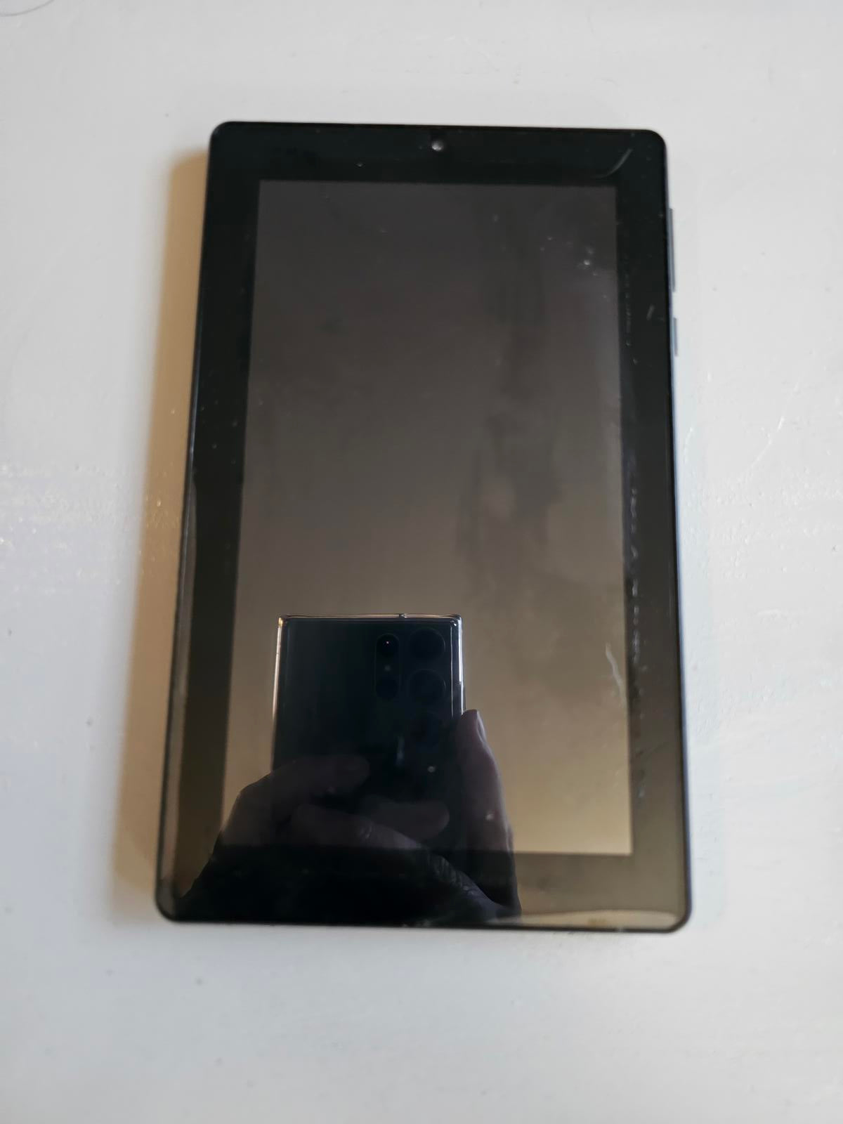 ONN 7" Android Tablet Black – Screen Damage, Does Not Power On, For Parts