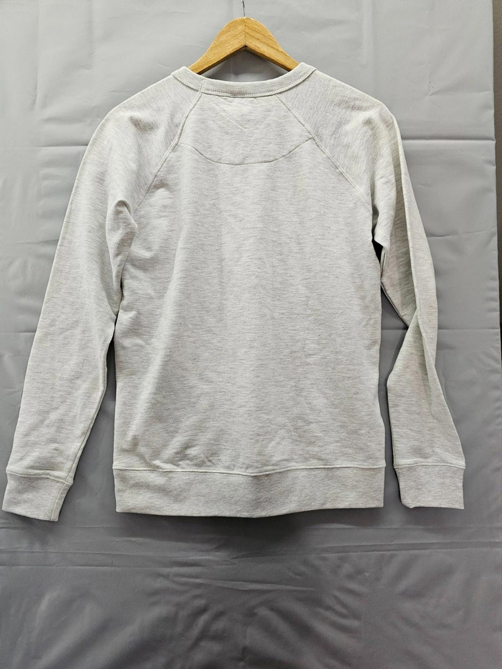 Delta Fleece Crewneck Sweatshirt Light Gray Adult XS New