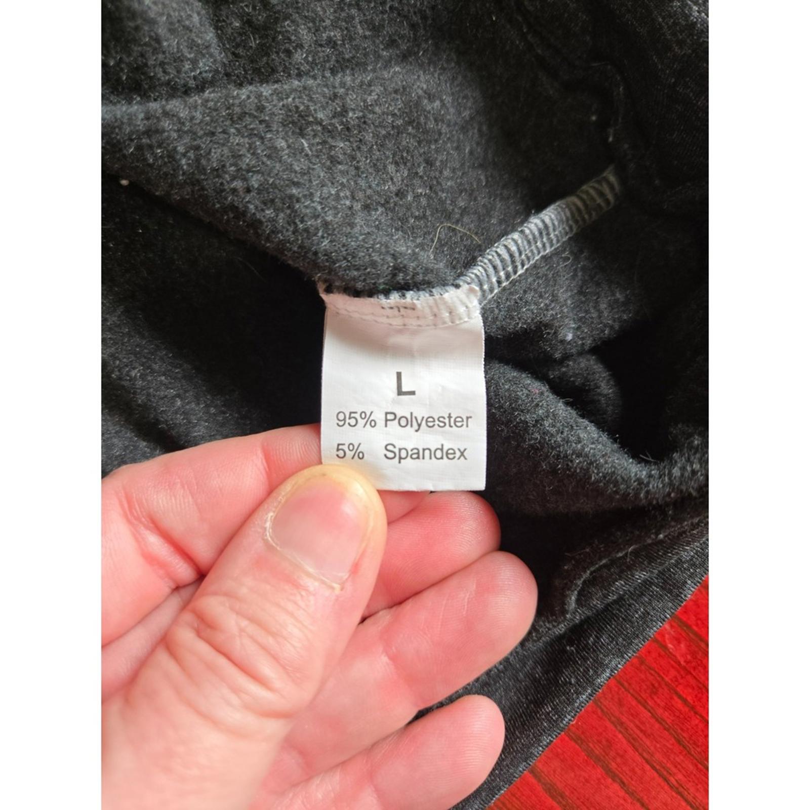 The Unbranded Brand Men's Colorblock Camo Hoodie - Size L