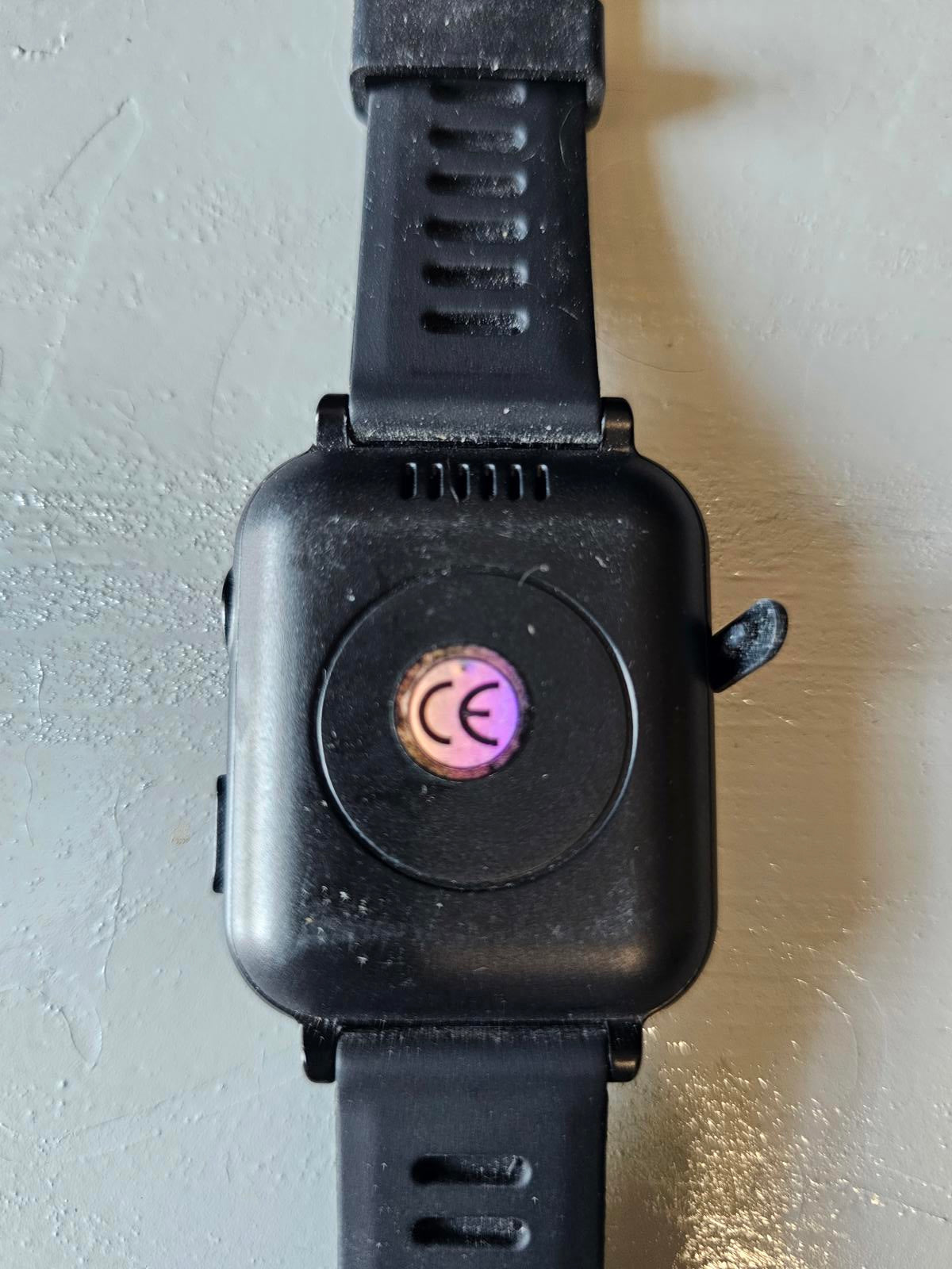 Black Bluetooth Smartwatch Powers On Fitness Tracker Style Preowned