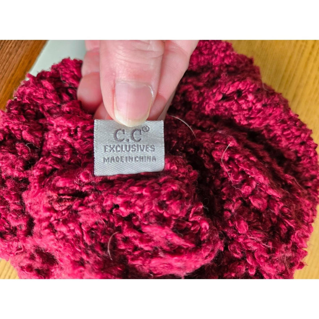 Red Knit Pom-Pom Beanie - Cozy & Cute!