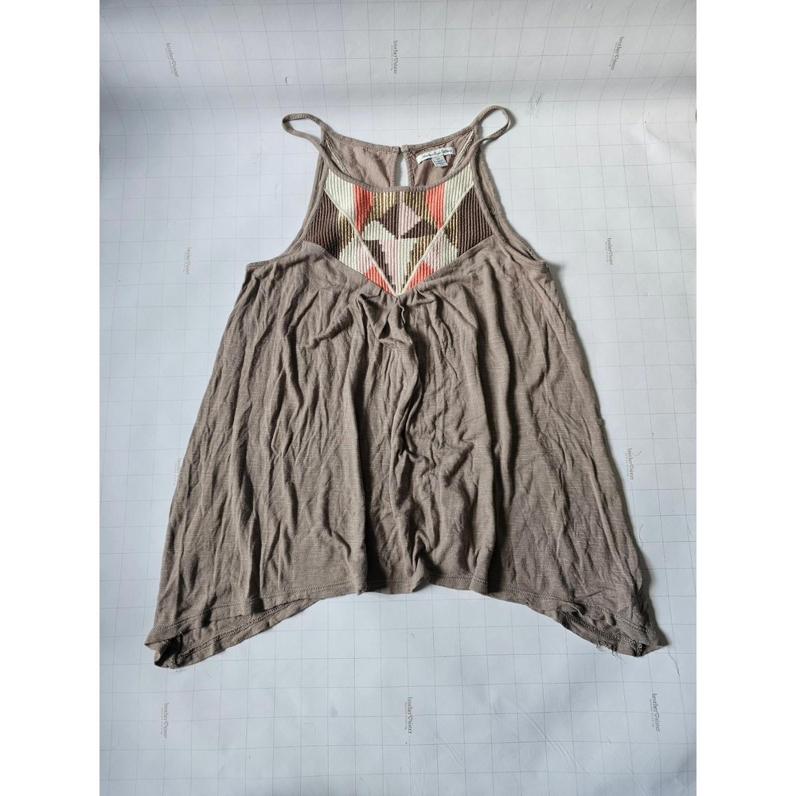 American Eagle Women's Embroidered Tank Top Size Small