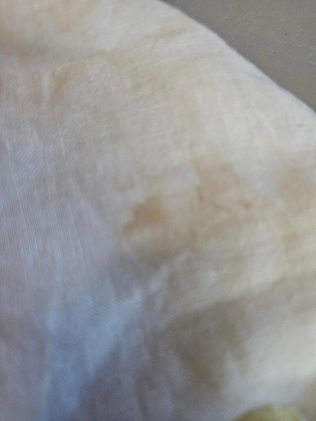 Vintage Hand Crochet Lace Hankies Set of 4 White Linen with Yellow Green Edging