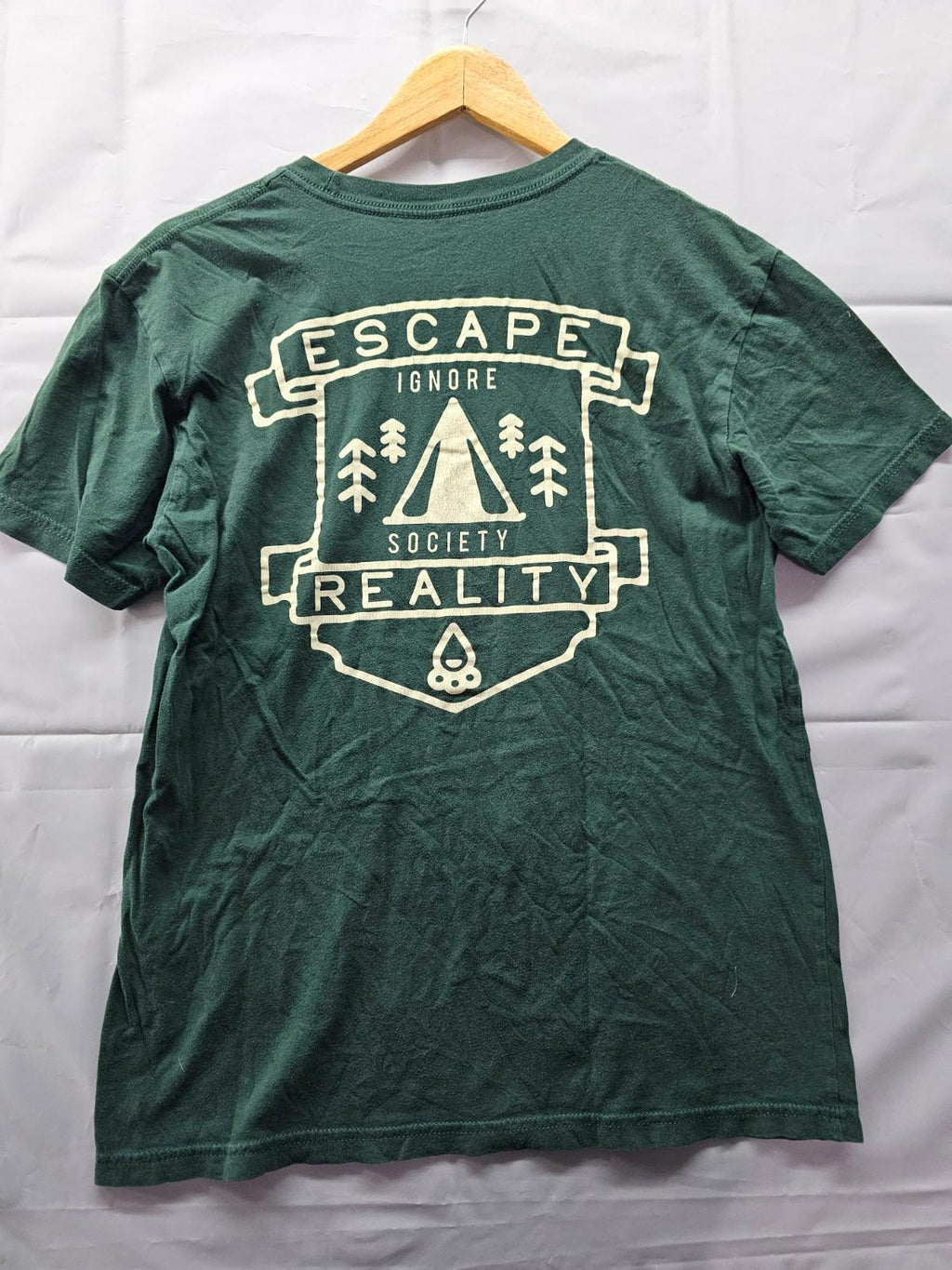 Dravus Escape Reality Graphic Tee Forest Green Men's Medium Camping Shirt