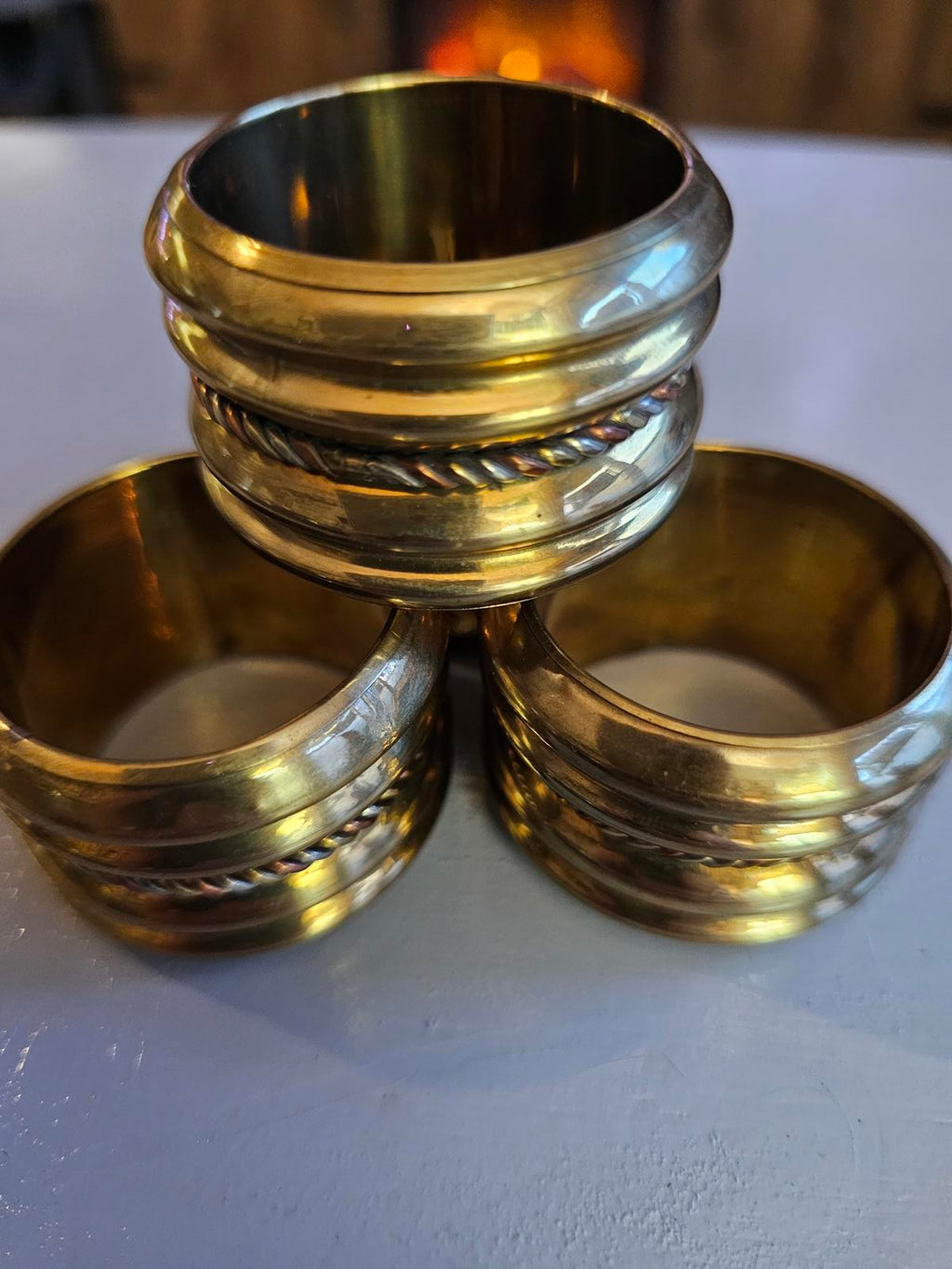Set of 4 Brass Napkin Rings Gold Tone Twisted Rope Accent Vintage Style
